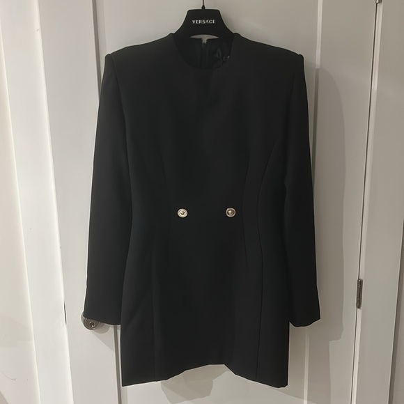 Versace NWT Hourglass grain-de-poudre wool minidress - Picture 12 of 12